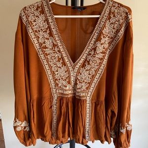Long sleeve embroidered blouse